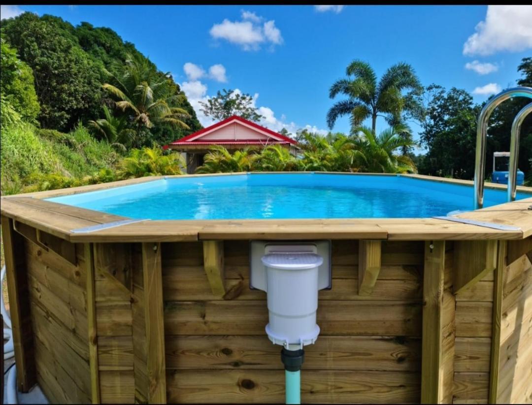 Hauolibed - Havre De Passion Avec Piscine Villa Sainte-Rose Bagian luar foto